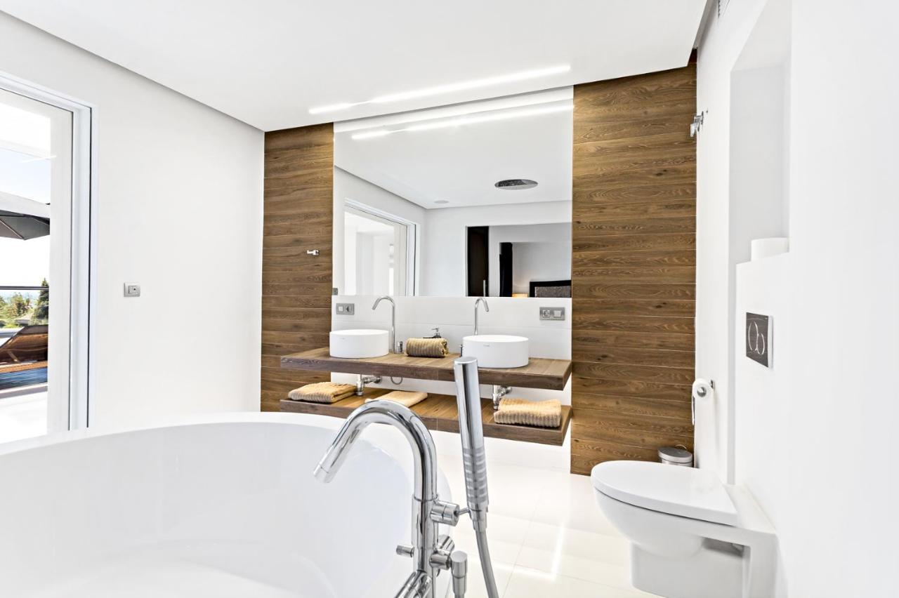 149 Villa Marbella